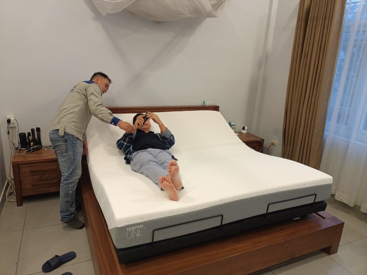 Click để xem Giường nằm thích, các tính năng thay đổi mượt mà, ngủ ngon hơn nhờ chiếc giường này - Ảnh 1
