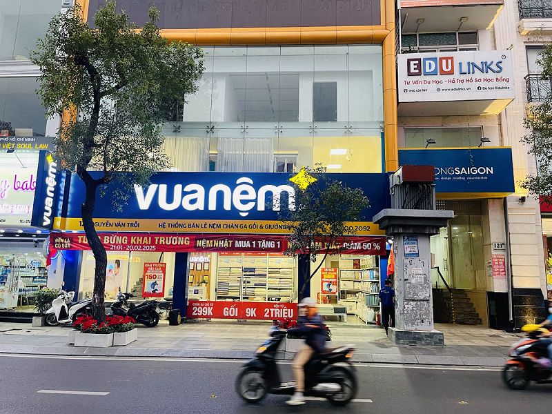 Vua Nệm - Hệ thống bán lẻ chăn ga gối nệm hàng đầu Việt Nam