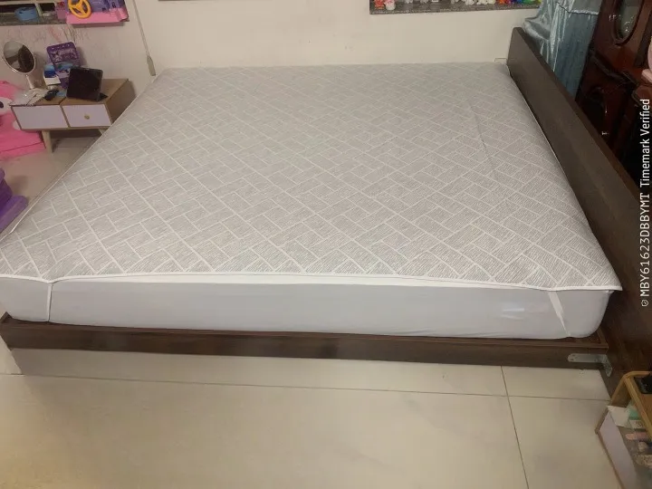 trải thêm lớp chiếu điều hòa này lên nệm nằm thích lắm mát dễ chịu đáng mua - Ảnh 1