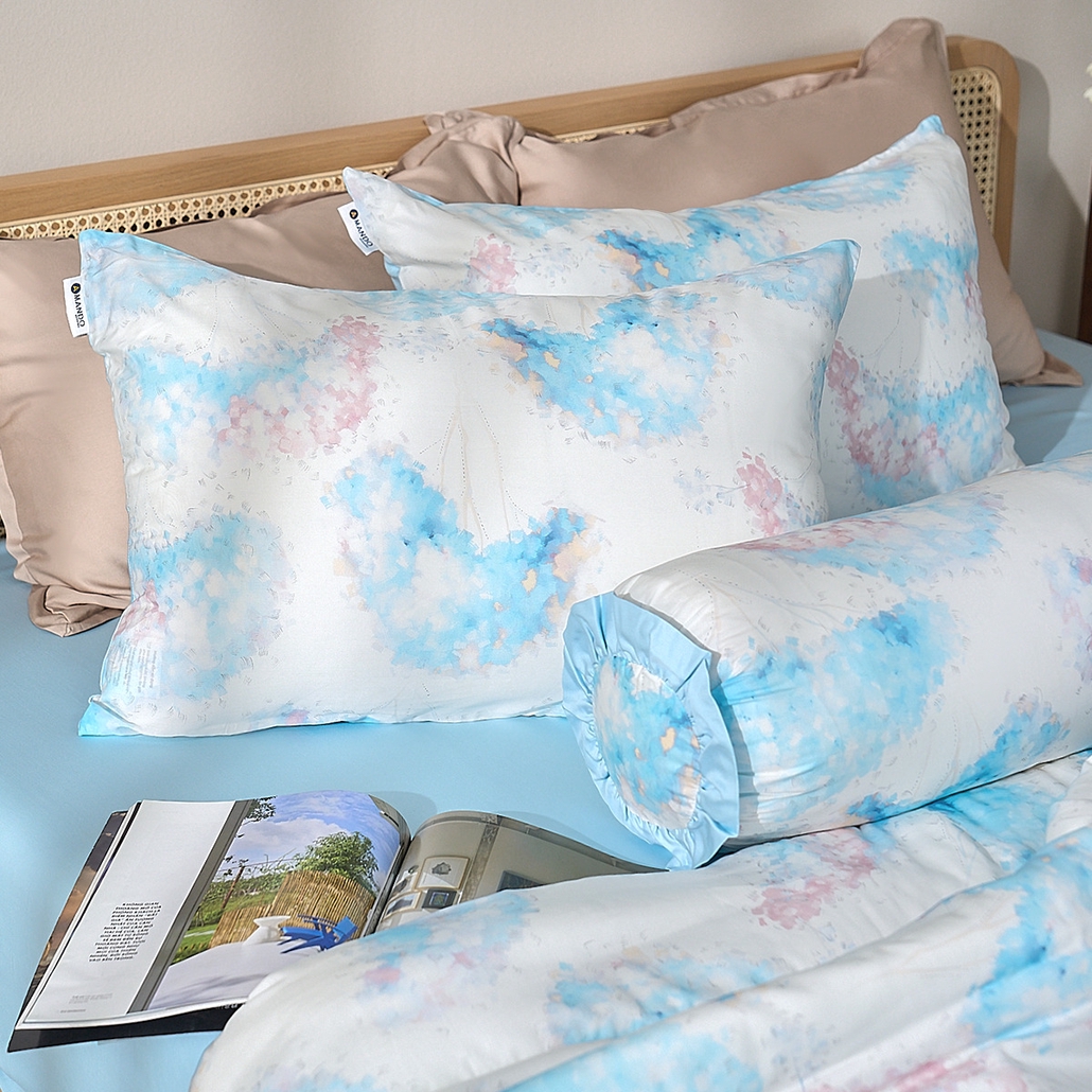 Chăn chần sợi gỗ thiên nhiên Amando Aleena được làm từ 100% Tencel mềm mịn và thoáng khí