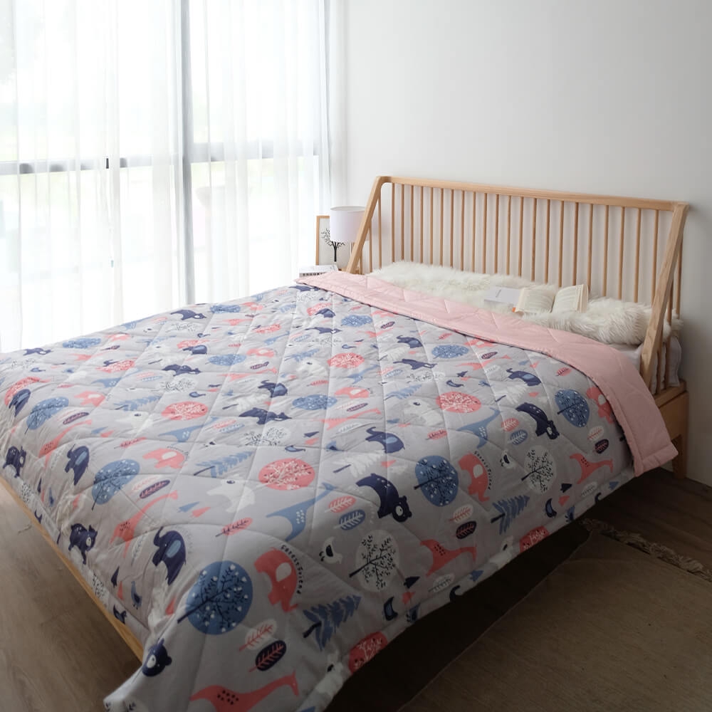 Chăn chần AMD Dream họa tiết thông thoáng, thấm hút mồ hôi