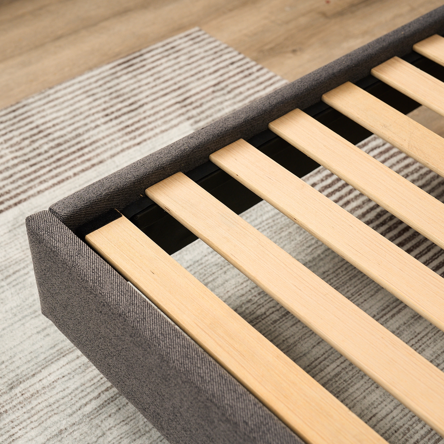 Khớp nối sắt gia cố giường Amando Nest