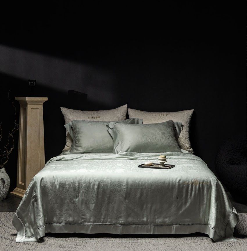 Bộ chăn ga Liiesen Lụa Tencel Tơ Tằm mềm mát và êm nhẹ