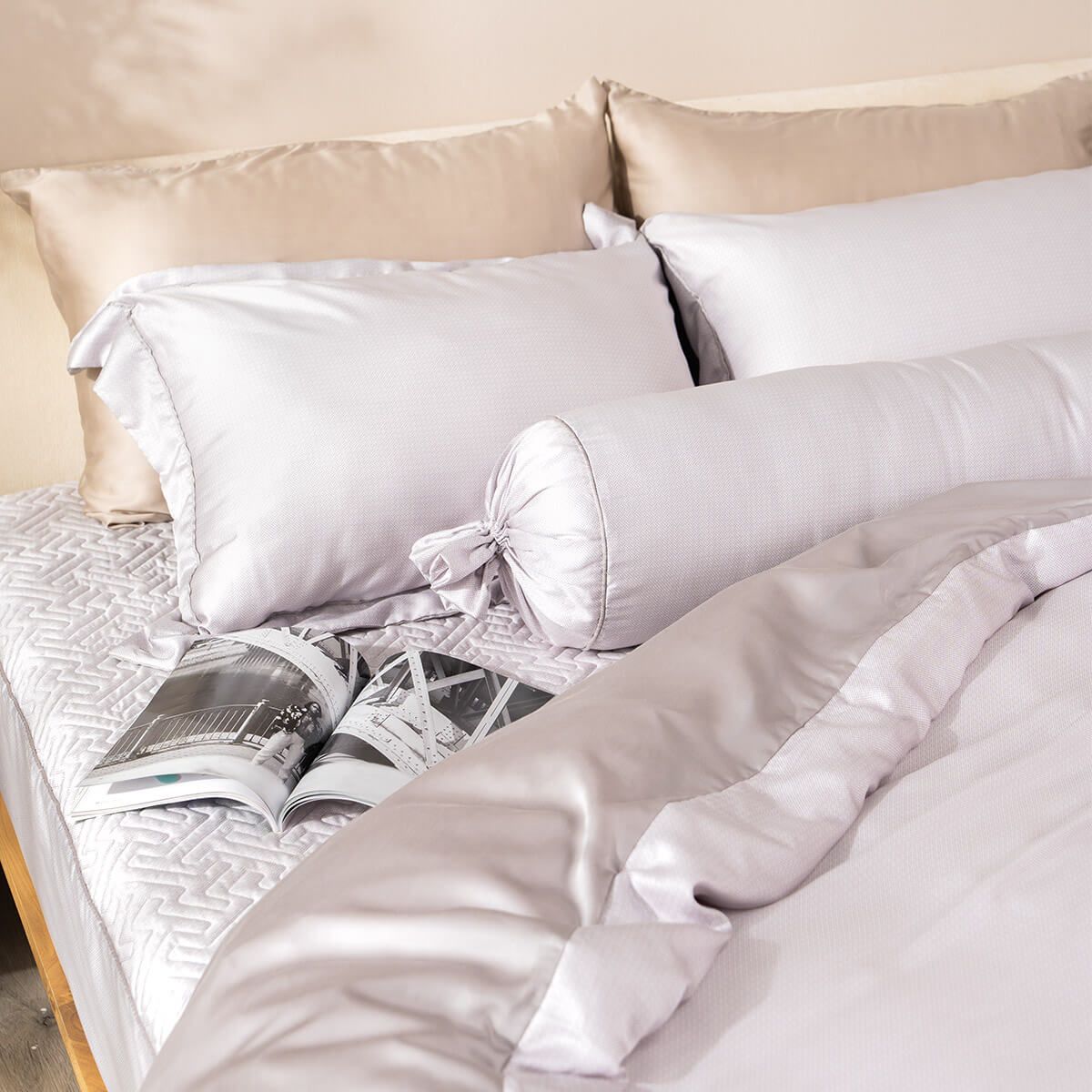 Bộ chăn ga phủ chần Lụa Tencel cao cấp Amando Élan 5 chi tiết