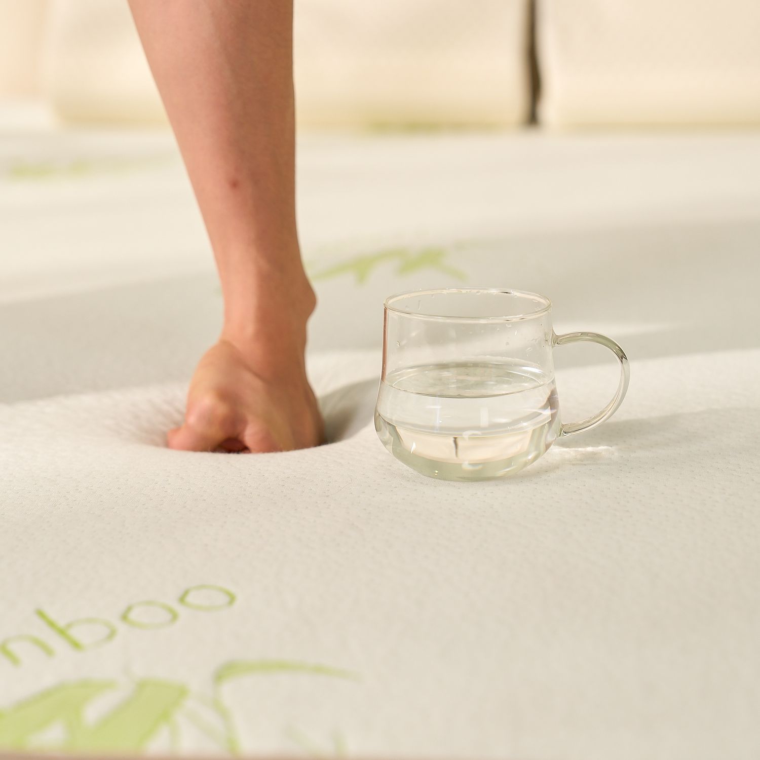 Foam than hoạt tính Gummi Hybrid