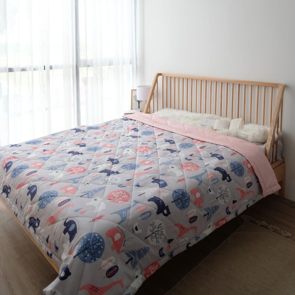 Chăn chần AMD Dream họa tiết thông thoáng, thấm hút mồ hôi