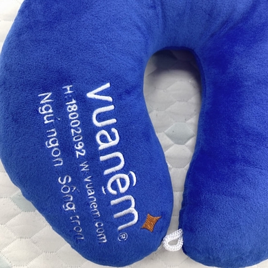 (Quà tặng kèm - Không bán) Gối tựa cổ Vua Nệm 32*28 - Ảnh 4