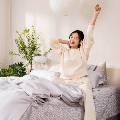 Bộ chăn ga chun chần lụa tencel cao cấp Amando Élan 5 chi tiết (TC001 và TC005) - Ảnh 5