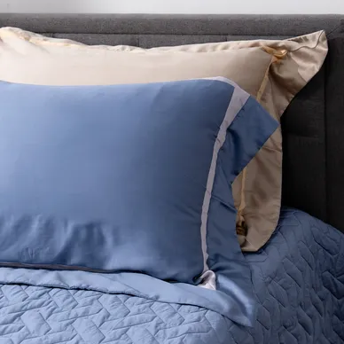 Bộ chăn ga phủ Lụa tencel cao cấp Amando Confident 5 chi tiết Màu Xanh Dương - Ảnh 7