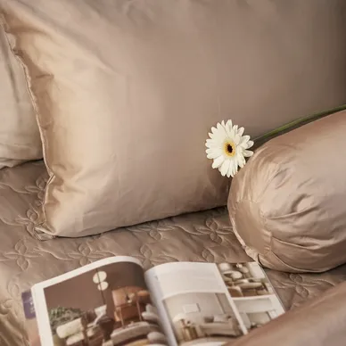 Bộ ga chun chần + chăn chần 5 món Amando Wellness Tencel Luxe, mềm mại, mịn mướt, thoáng mát vượt trội - Ảnh 9